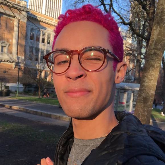 Meet your Posher, Colin - Picture 1 of 1